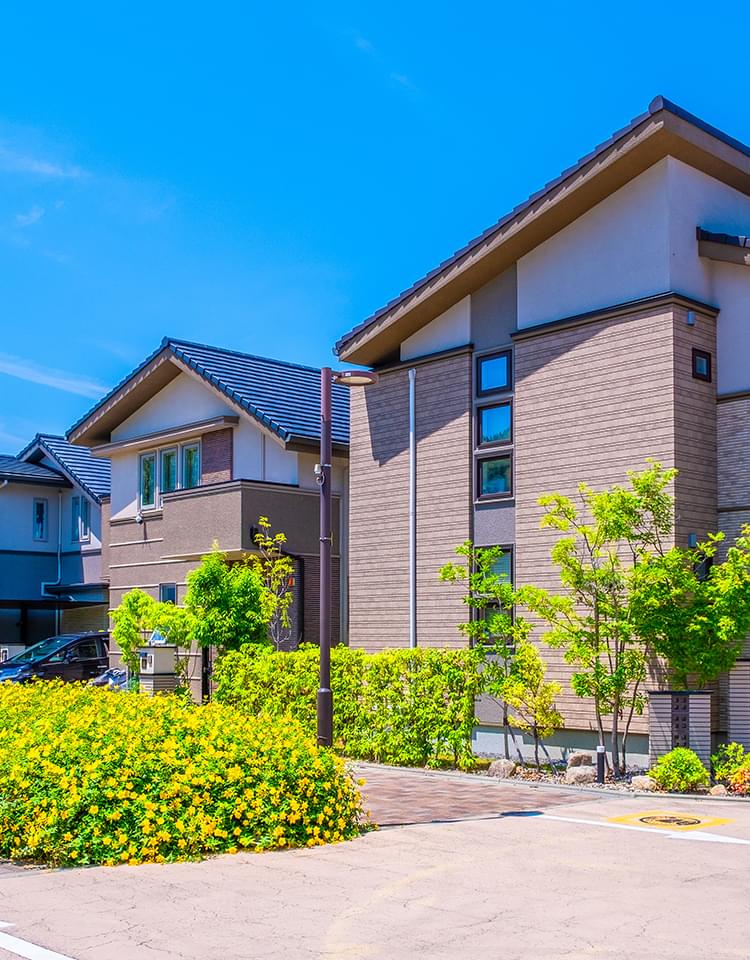 家族が心地よく暮らせる住まいを 木のぬくもりとともに